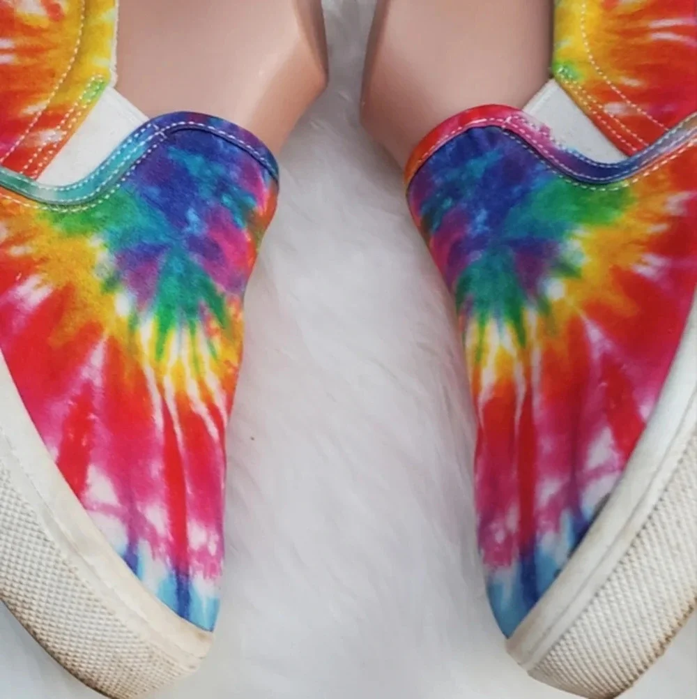 Skechers Tie Dye Slip on Sneakers 9.5‎